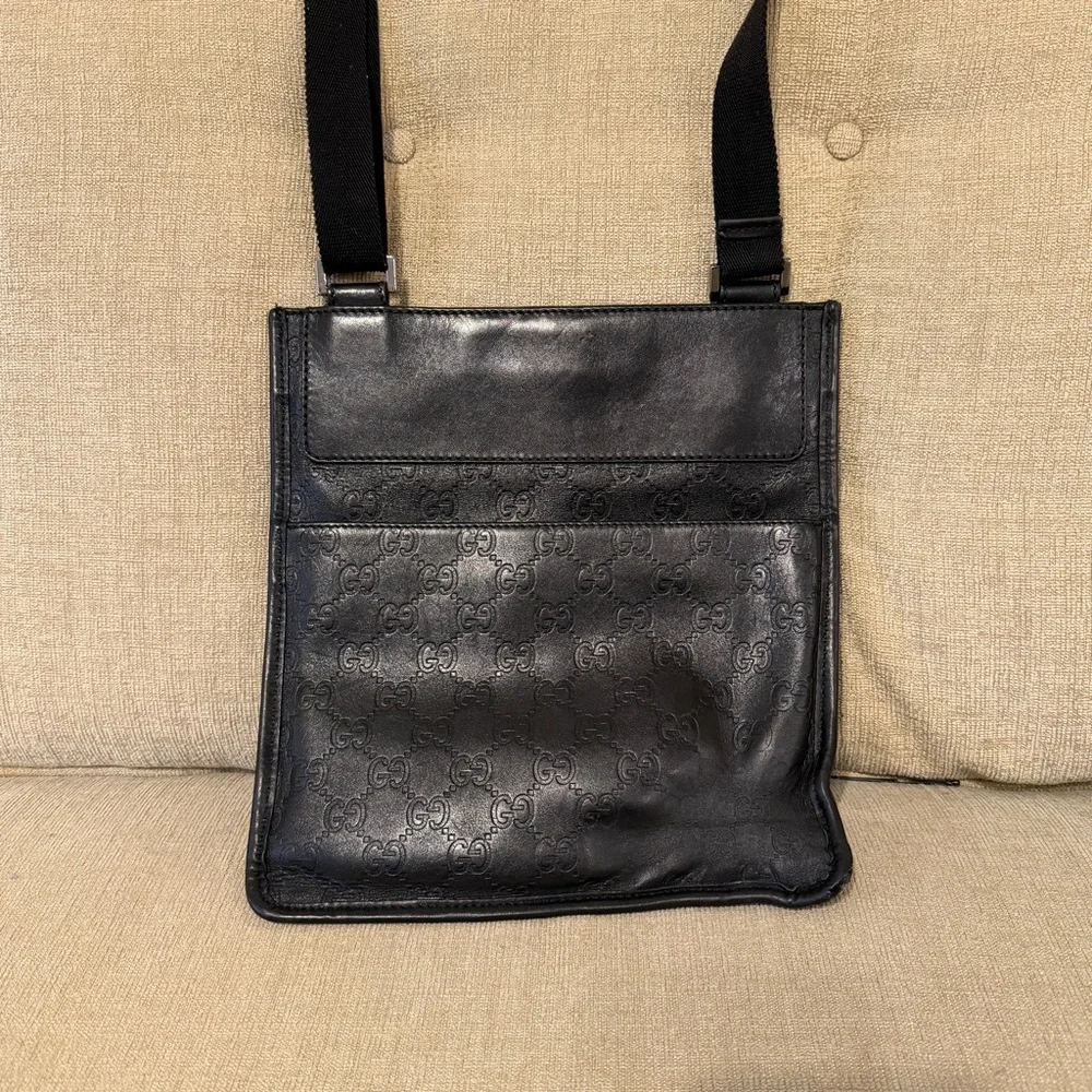 Gucci Black Leather Men's Crossbody Bag
